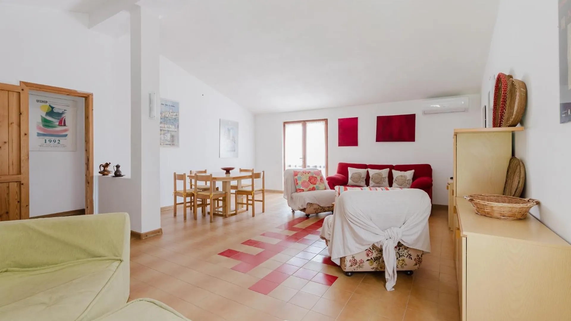 Villa Girasole - Petalo Apartment Pula 0*,  Italy